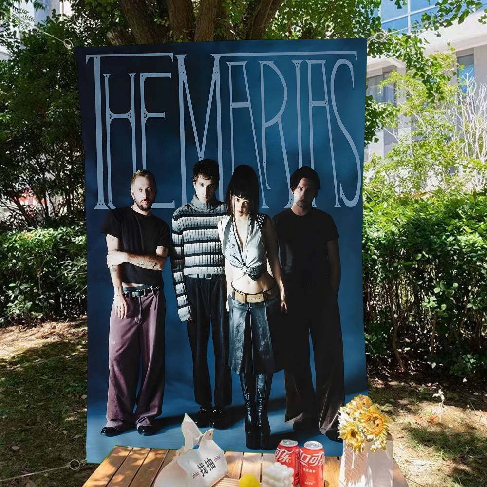 ธงปาร์ตี้ของบริษัท The Marias  - Commercial Printing Company บทวิจารณ์และราคา
